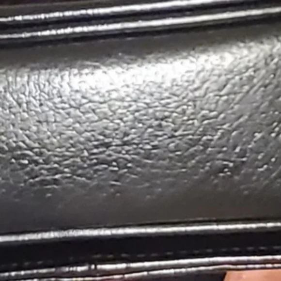 Preloved authentic Burberry cross body